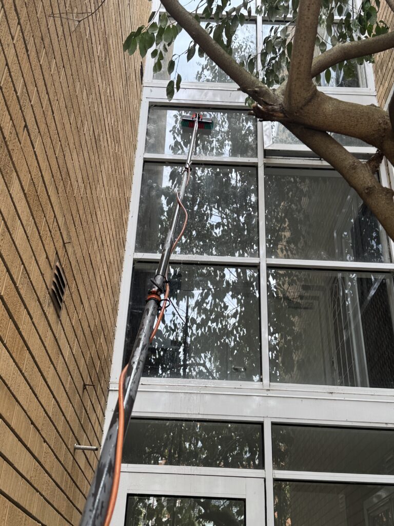 south-yarra-commercial-window-cleaning-before